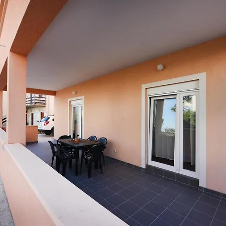Apartman Croatia Апартаменты *